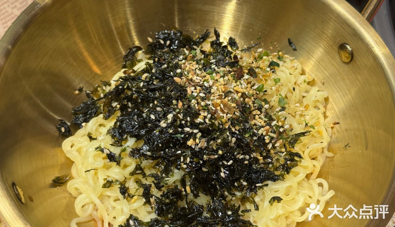 自助+单点的模式，可以随吃随点，千万不要浪费