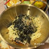 自助+单点的模式，可以随吃随点，千万不要浪费