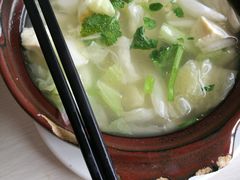 -闫家驴肉老店(华电一校店)