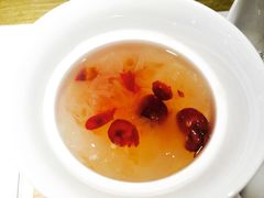 蔓越莓桃胶炖银耳-炖物24章·顺时轻养茶(杭州大厦店)