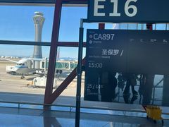 -圣保罗/瓜鲁柳斯-安德烈·弗朗哥·蒙托罗州长国际机场