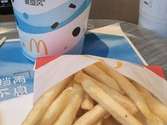 -麦当劳(滨河路DT店)