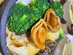 石锅鲍鱼鱼翅饭-百福麵家(新馬路店)