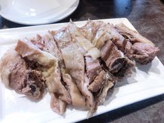 手抓羊肉半斤-贯贯吉·清真餐厅(浙江中路店)