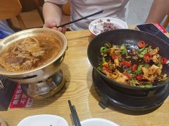 -南城香·饭香串香馄饨香(青年路店)
