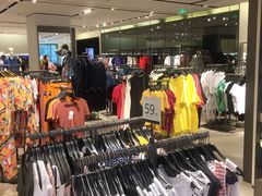 -ZARA(世贸天阶店)