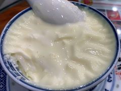 -捷信牛奶甜品世家(学府店)