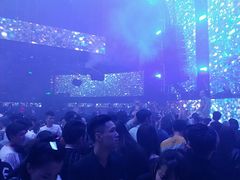 -SPACE(欢乐颂购物中心店)