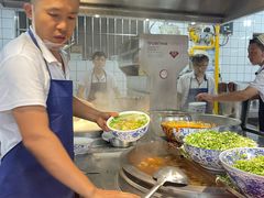 -吾穆勒蓬灰牛肉面·清真(北滨河中路店)