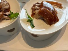 -贝勒爷·酥不腻烤鸭