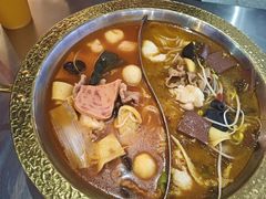 -吾悦广场(南京鼓楼店)