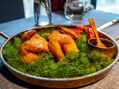 烤有机散养春鸡配小土豆-弦月窗LUNETTE BY AMANDA(复兴路店)