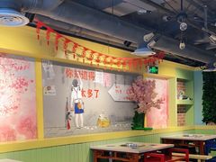 大堂-钢管厂五区小郡肝串串香火锅(人民广场店)