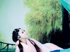 -九月鹰飞汉服摄影工作室