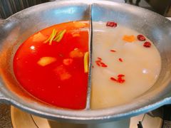 -湊湊火锅·茶憩(新中关购物中心店)