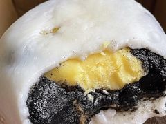 -HOT CRUSH趁热集合·现烤面包(上海环球港店)