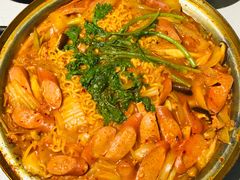 部队火锅-本家韩国烤肉(青岛万象城店)
