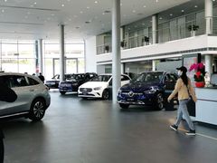 -北京鹏龙大道奔驰4S店(纪家庙店)