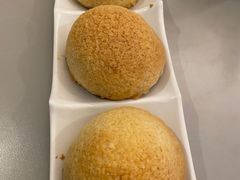 酥皮焗叉烧包-添好运点心专门店(深水埗店)