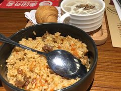 -意国小镇披萨牛排餐厅(万达广场店)