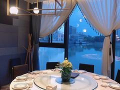 包厢-东南里湖景餐厅·新闽菜(浦西万达店)
