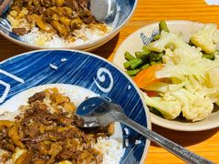 -红猪卤肉饭(大西洋美食城店)