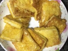 -红樱桃月嫂育婴师(徐汇总店)