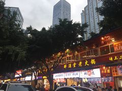-八一好吃街·高品美食广场