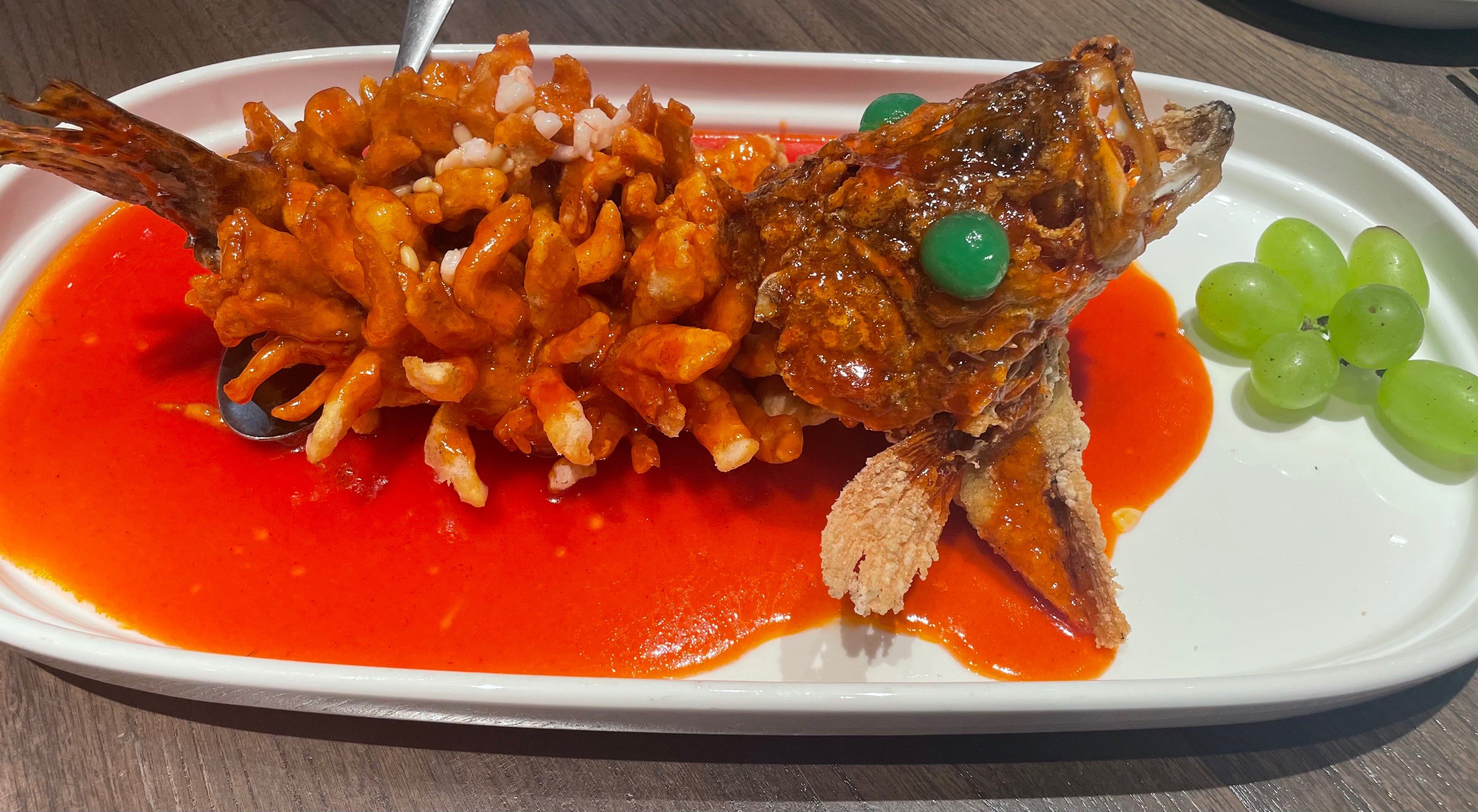 松鹤楼,点了几个招聘菜,卖相色香味俱全