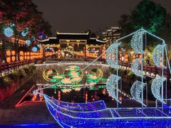 -芜湖新华联大白鲸海洋公园