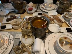 -雍和会海鲜姿造自助(湖东路店)