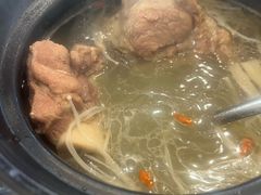 -老火大骨头汤馆