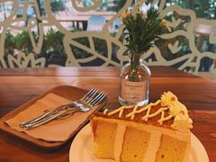 焦糖糯米蛋糕-野路甜点铺(松柏路店)