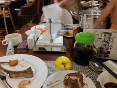 -南湖名都·景湖轩全日制餐厅·海鲜自助·东南亚风味·临湖而食