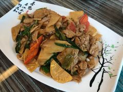 鲜笋炒肉片-自游人·美食一楼·地道徽菜(三十年名店)