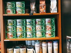 零售区-星巴克(成都机场T2店)