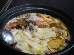 -野菌皇海景野生菌火锅(滨海大道店)