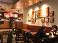 大堂-星巴克(广州淘金路店)