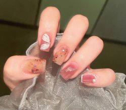 -兔猫ToMoreNails美甲美睫