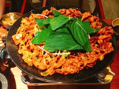 铁板章鱼五花肉-春熙台韩国料理·章鱼肥牛(西丽店)