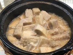 砂锅香芋-八张桌子(老店)