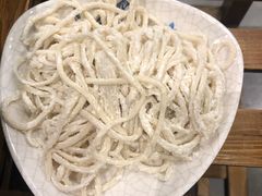 -亿诣蝎府炸酱面羊蝎子火锅(酷车小镇店)
