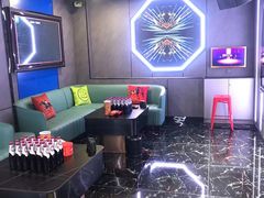 -美好时光量贩欢唱城(汇金商贸城店)