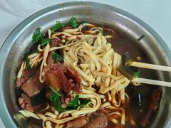 牛筋挂面-薛记襄阳香辣牛肉面(平安路店)
