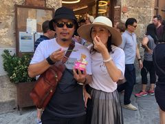 -Gelateria Dondoli