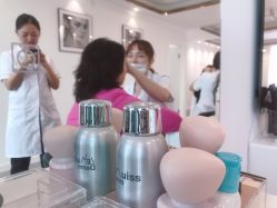 -芙芬芳·半永久纹眉（深圳旗舰店）