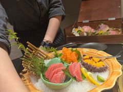 -山川小町·极番烧肉(新地假日广场店)