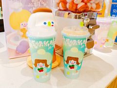 -奈雪的茶(湖滨银泰in77C区PRO店)