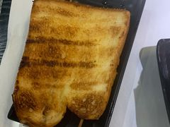 烤黄油面包-夜半不二海鲜炭烤(文汇巷店)