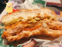 青花椒风味麦辣鸡腿汉堡-麦当劳(南磨房店)